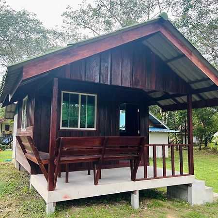 Hotel Rasta House,,Koh Phayam Zewnętrze zdjęcie