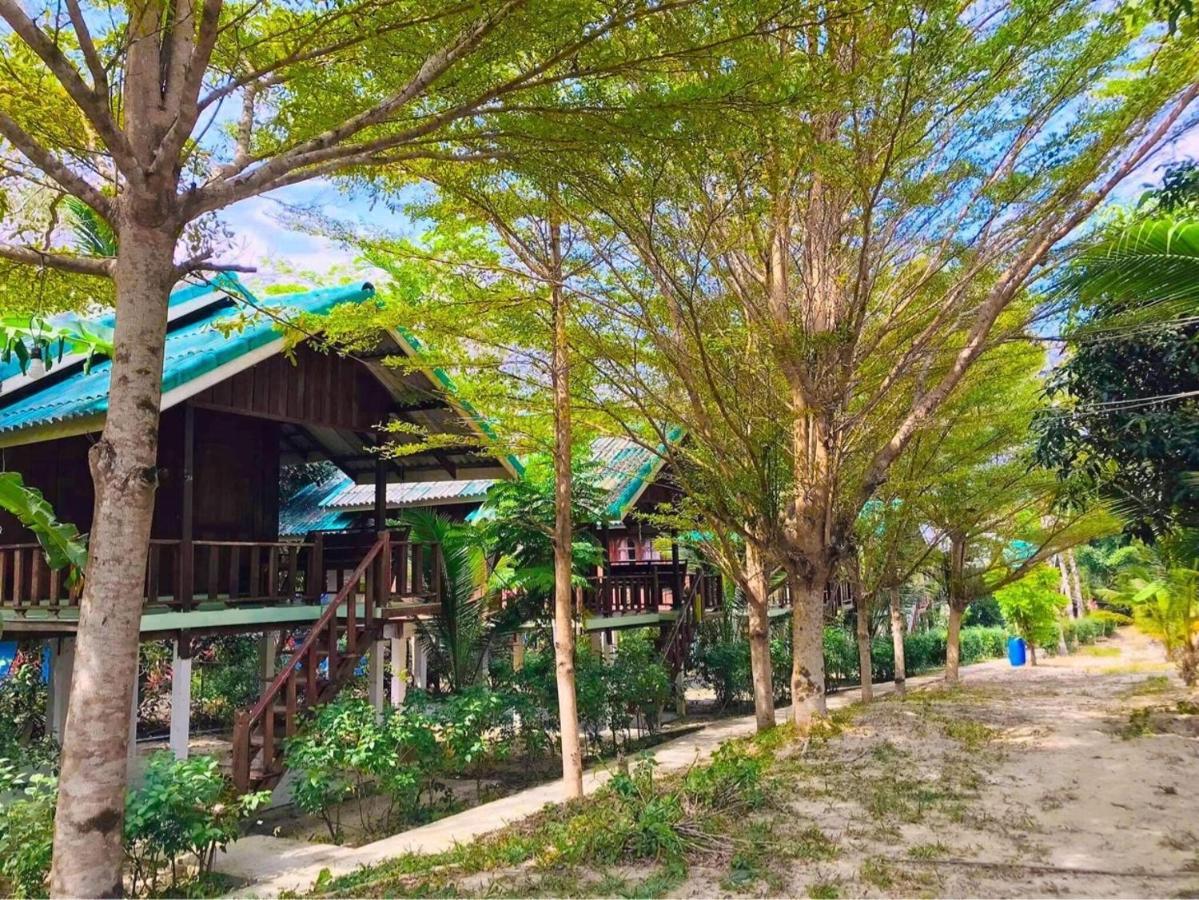 Hotel Rasta House,,Koh Phayam Zewnętrze zdjęcie