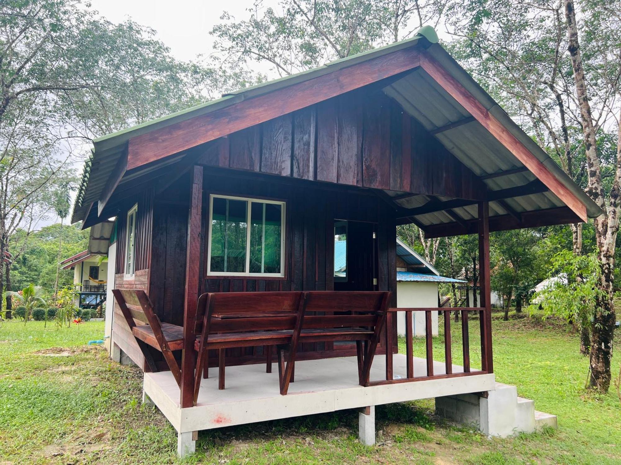 Hotel Rasta House,,Koh Phayam Zewnętrze zdjęcie