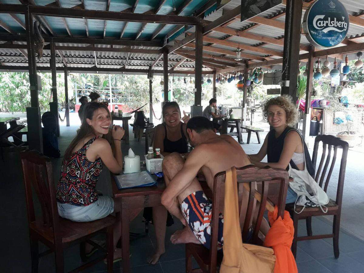Hotel Rasta House,,Koh Phayam Zewnętrze zdjęcie