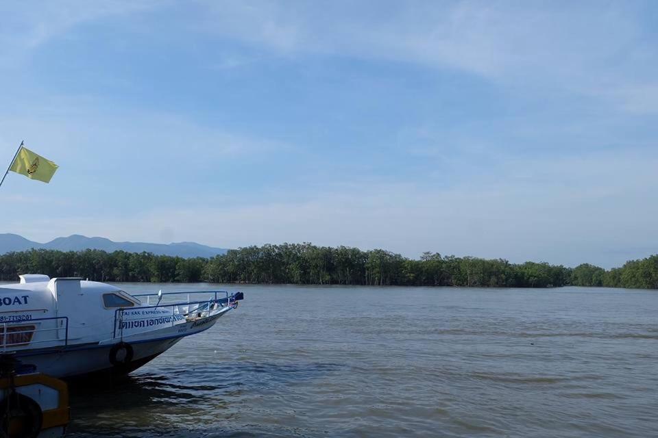 Hotel Rasta House,,Koh Phayam Zewnętrze zdjęcie